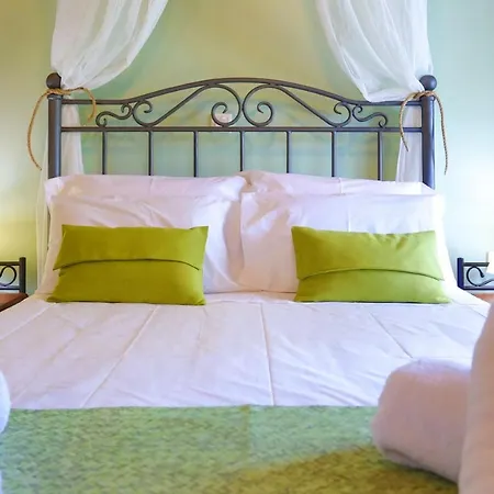 Cochelli Lower Pool Walk To Wifi Ac Agios Stefanos Kassiopi