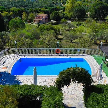 Apartment Cochelli Lower Pool Walk To Wifi Ac