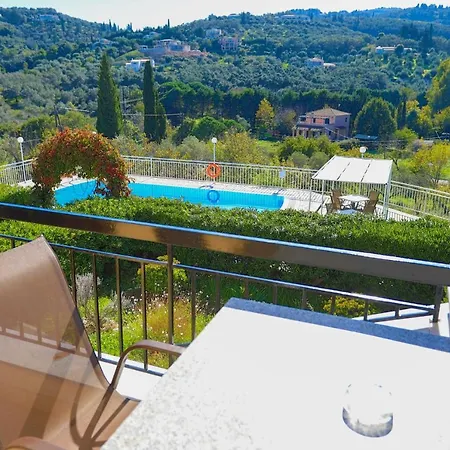 Apartment Cochelli Lower Pool Walk To Wifi Ac *