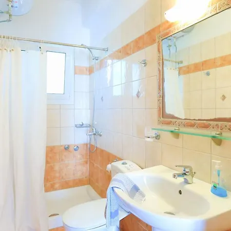 Apartment Cochelli Lower Pool Walk To Wifi Ac Agios Stefanos (Thinali)