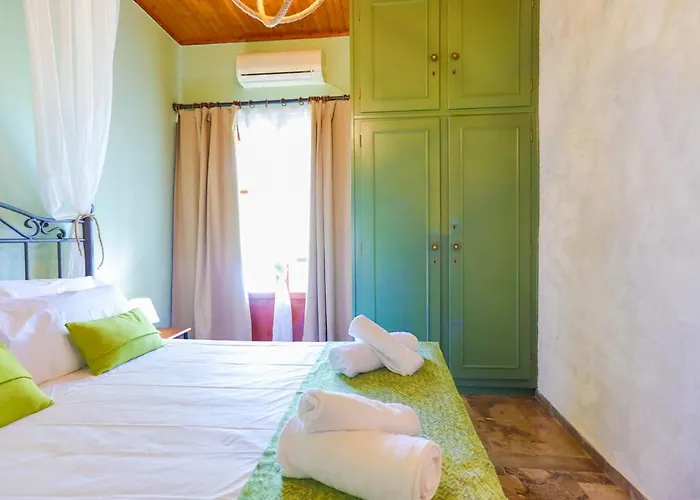 Cochelli Lower Pool Walk To Wifi Ac شقة *