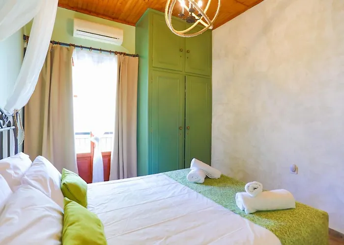 Cochelli Lower Pool Walk To Wifi Ac شقة *