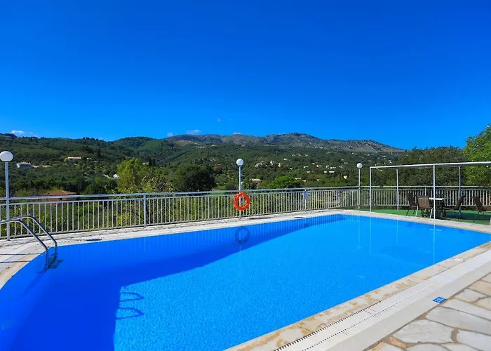 Cochelli Lower Pool Walk To Wifi Ac Apartamento Agios Stefanos Kassiopi